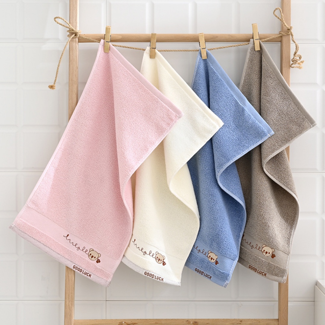 Embroidery Towel - Serviette en coton pour enfants, broderie