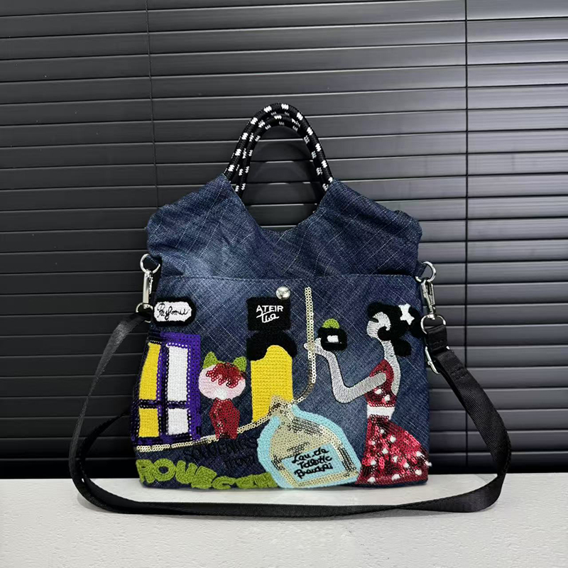 Sac fourre-tout brodé patchwor - Embroidery Gradient avis et prix