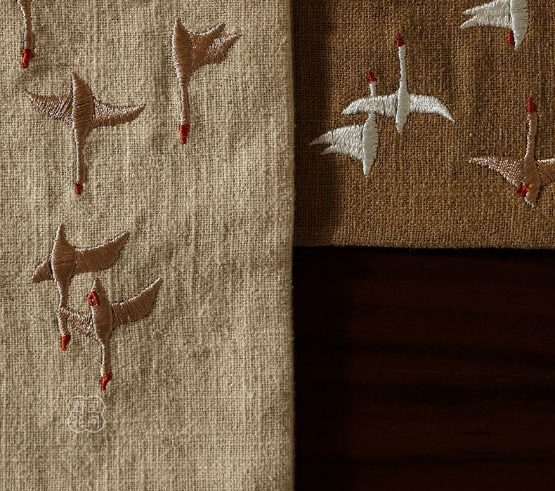 Serviette à thé bicolore doubl - Embroidery Towel avis et prix