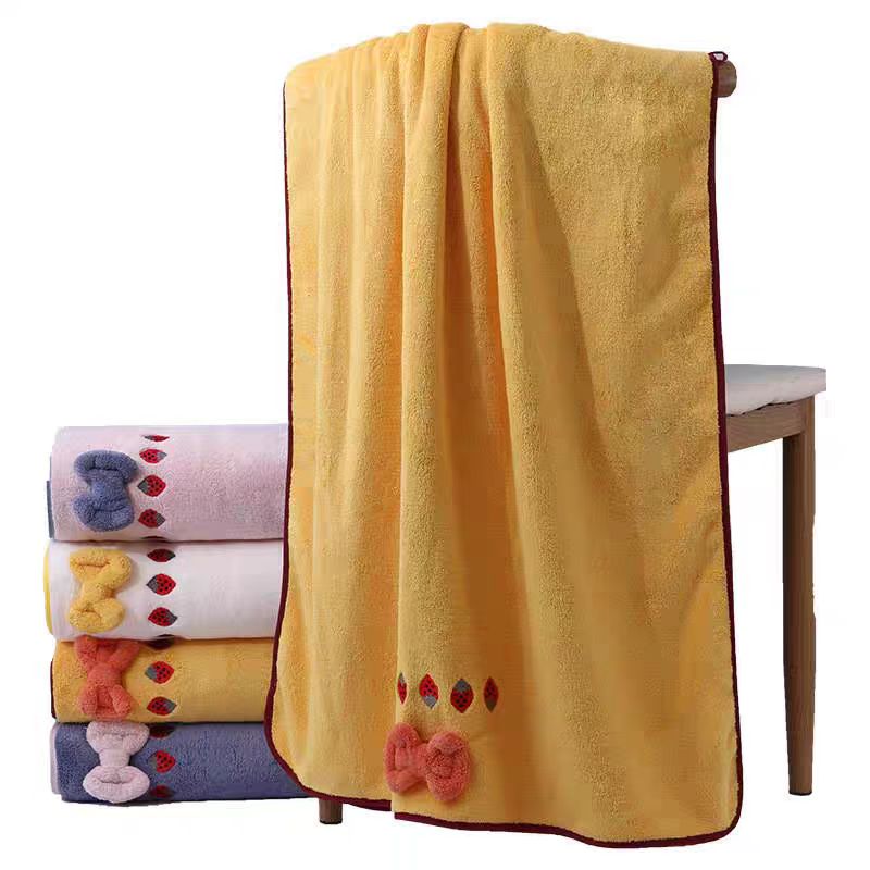 Serviette de bain en corail po - Embroidery Towel avis et prix