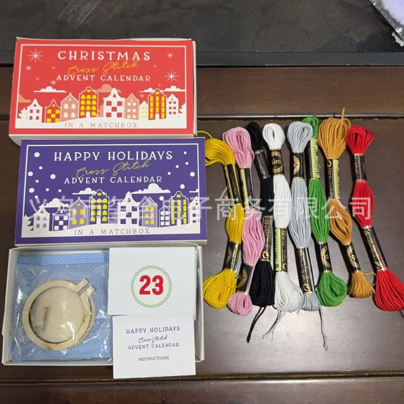Kit de calendrier de l'avent e - Embroidery Xmas Kits avis et prix